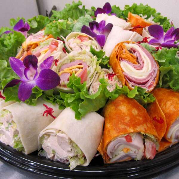 Experienced Event Catering - Santoni's Marketplace & Catering